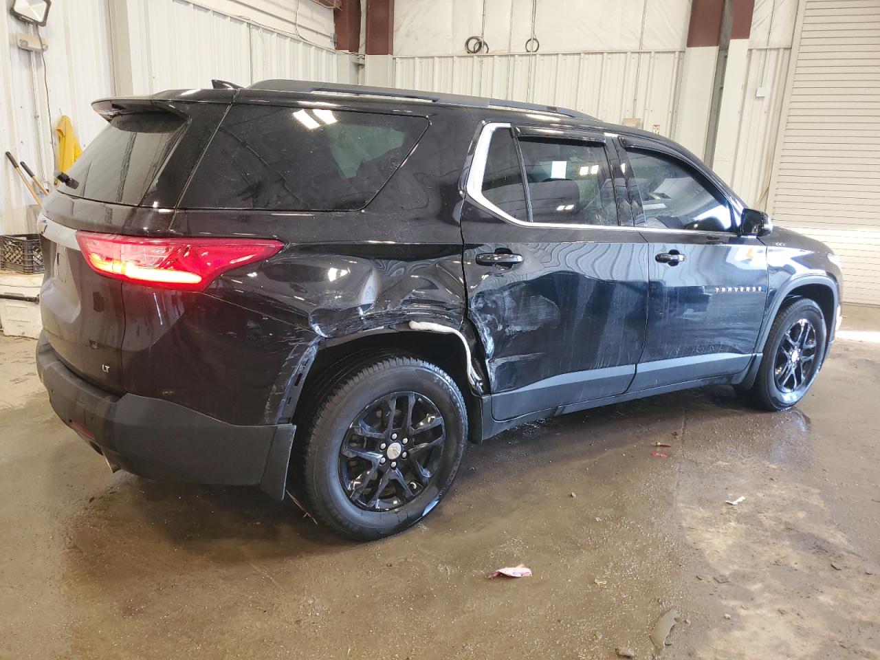 2020 Chevrolet Traverse - Image 3