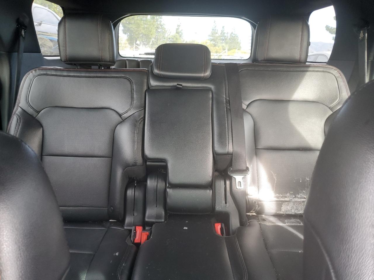2018 Ford Explorer - Image 10