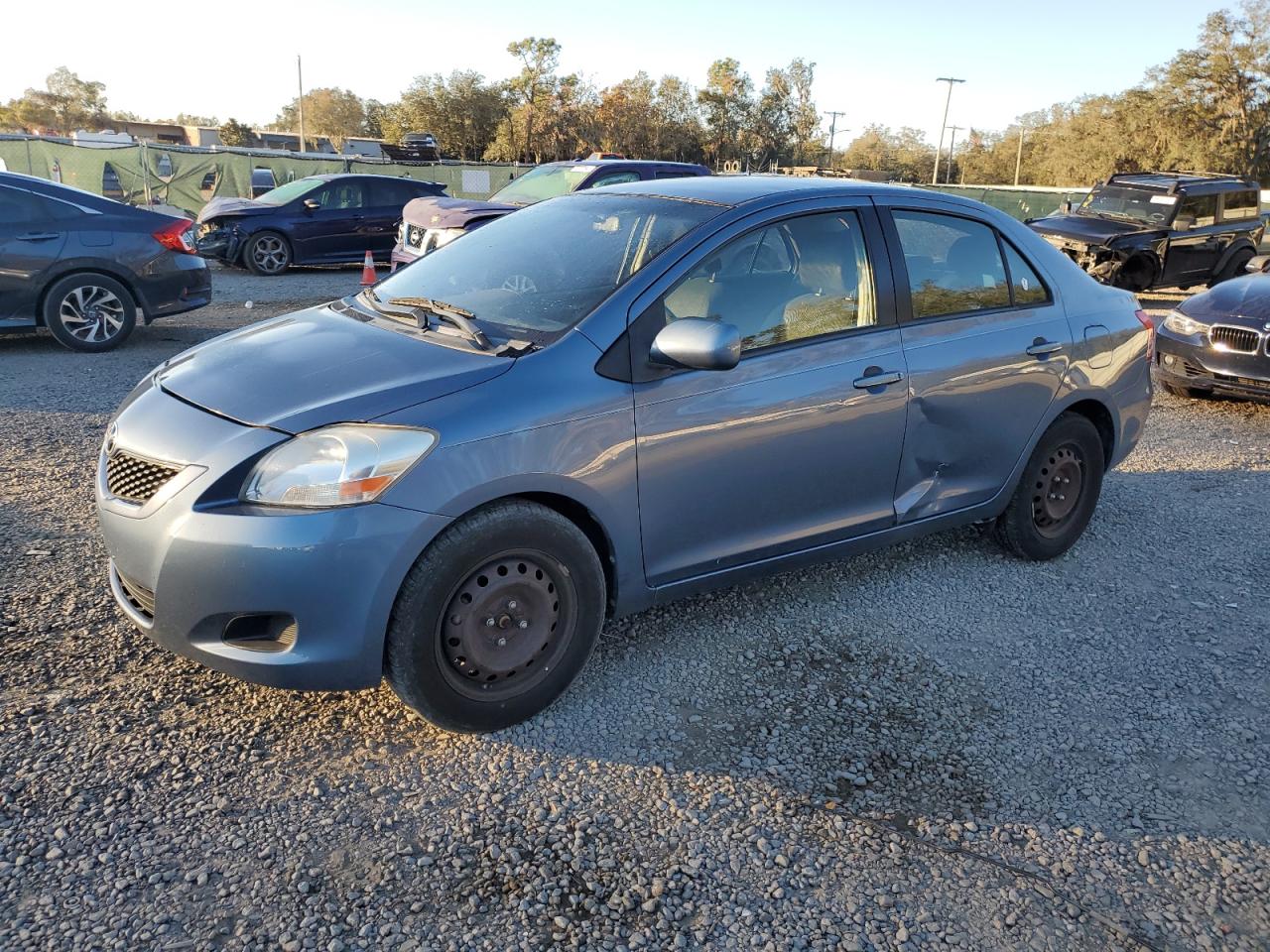 2012 Toyota Yaris - Image 1
