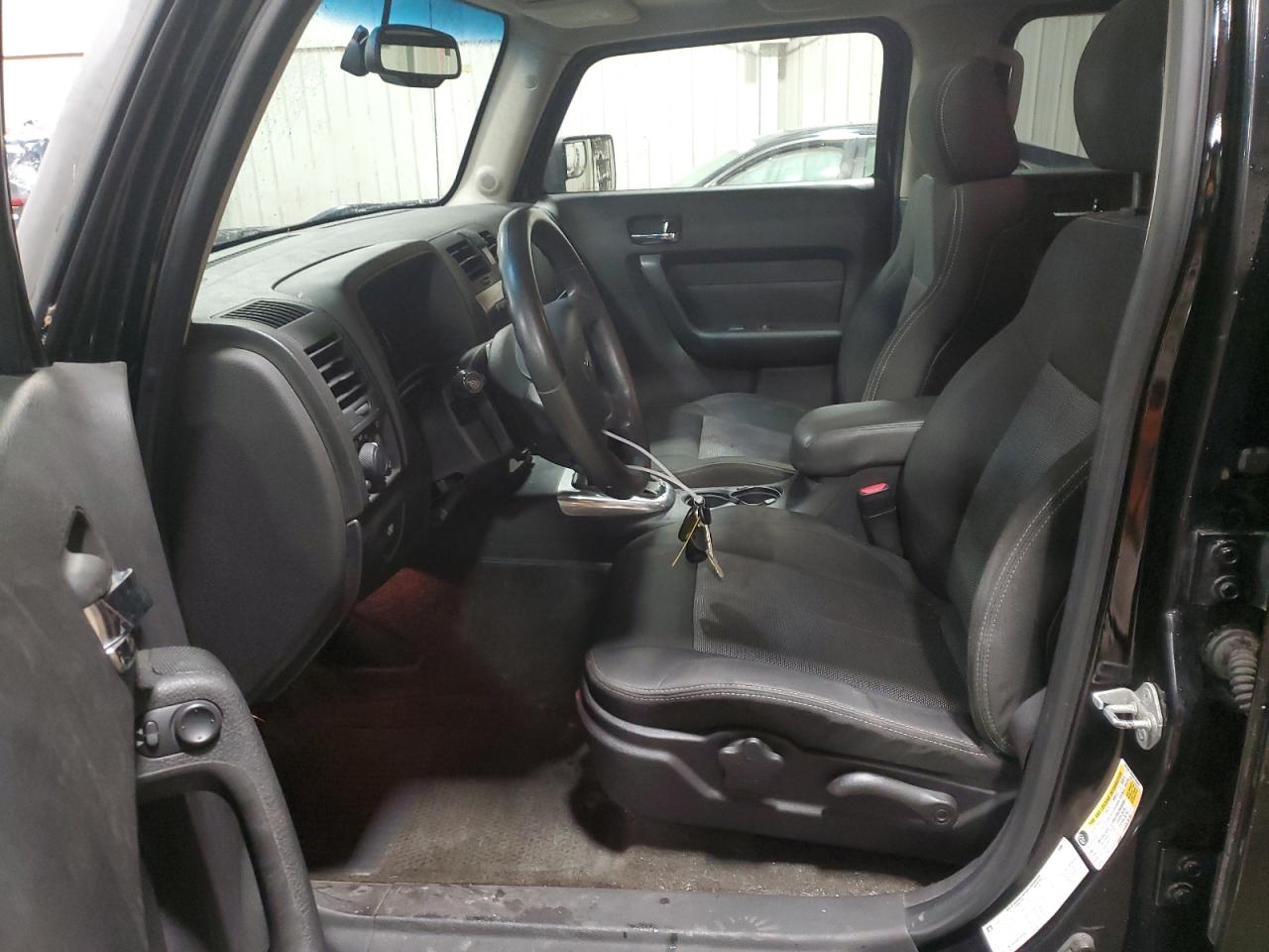 2006 Hummer H3 - Image 7