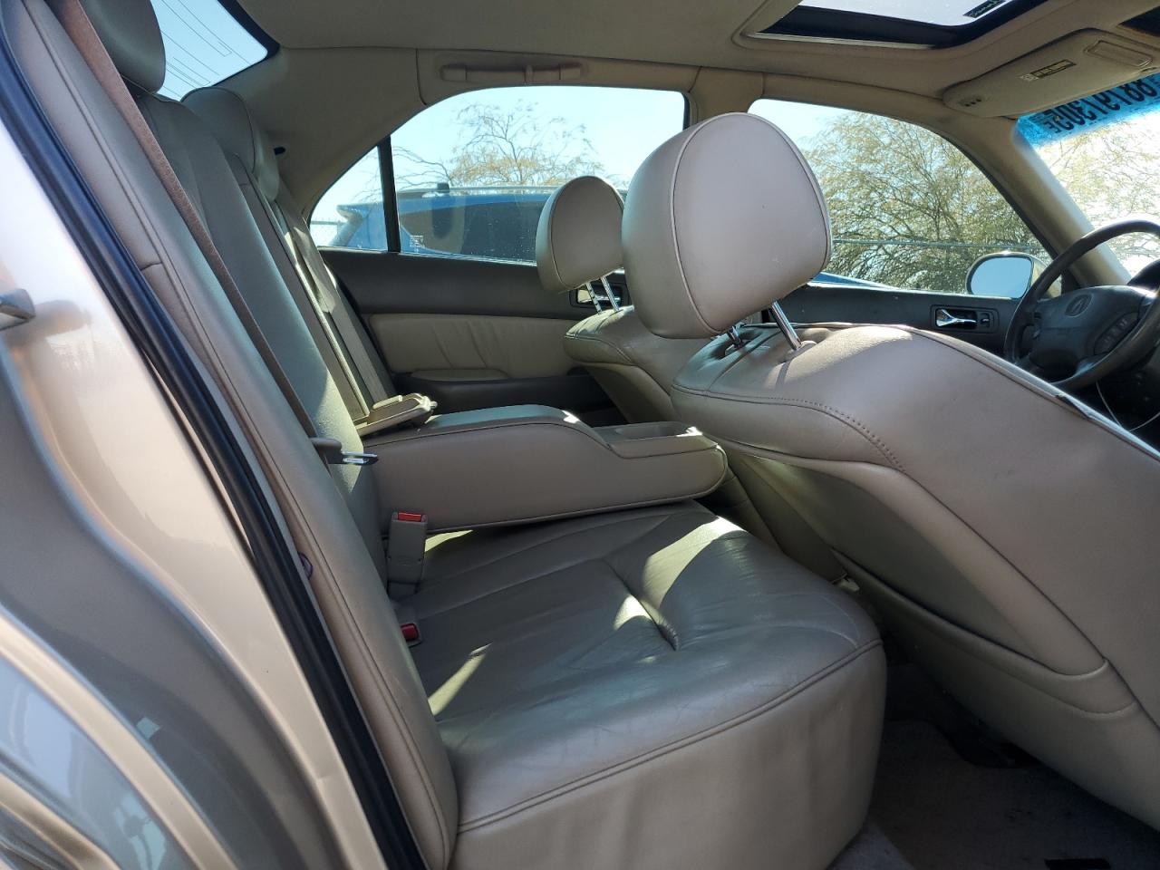 2000 Acura RL - Image 10
