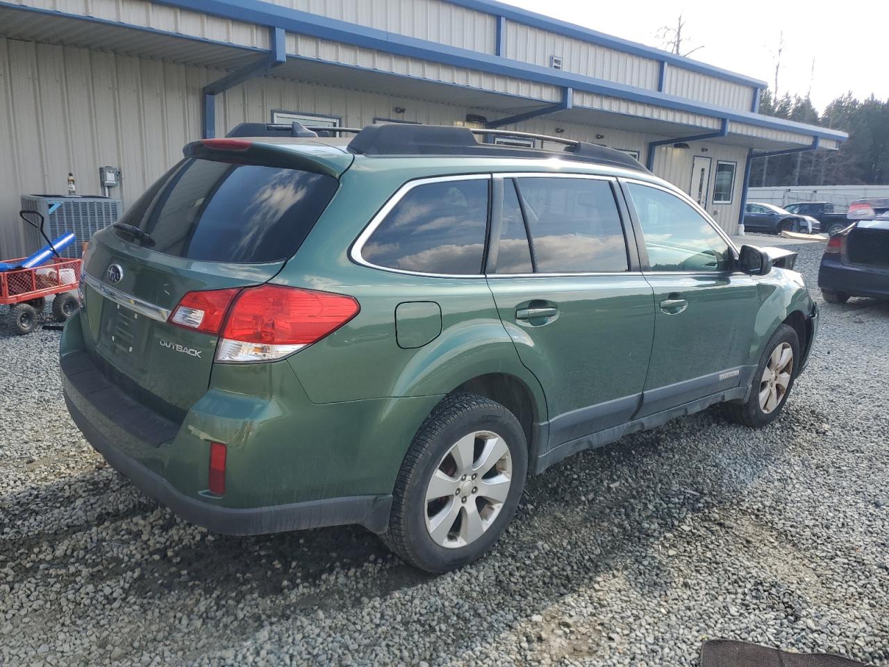 2011 Subaru Outback - Image 3