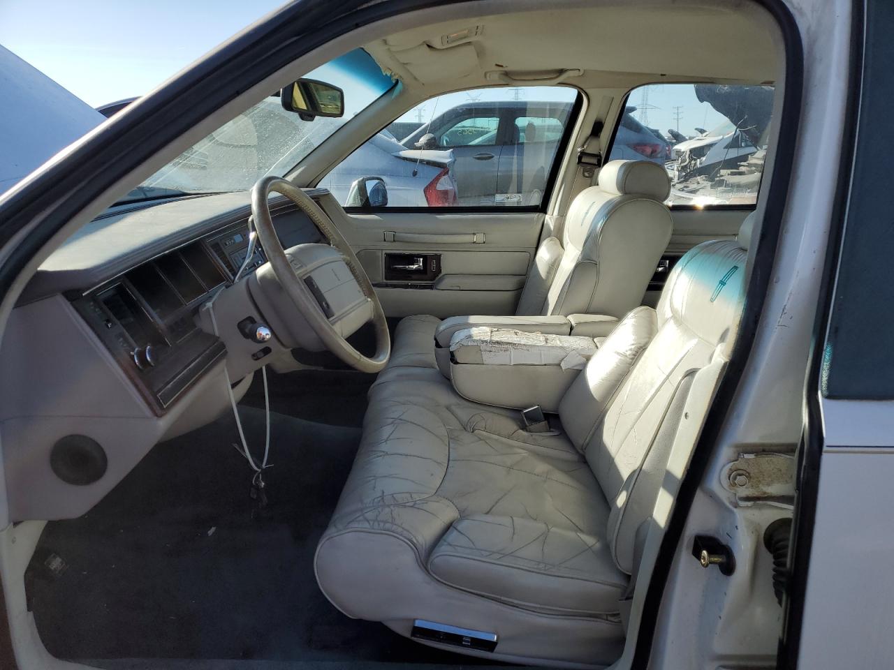 1992 Lincoln Town Car - Image 7