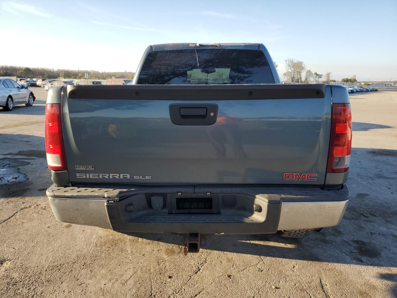 2011 GMC Sierra - Image 6