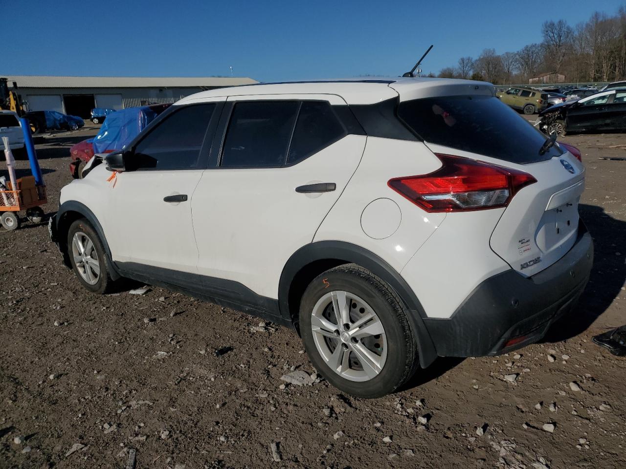 2020 Nissan Kicks - Image 2