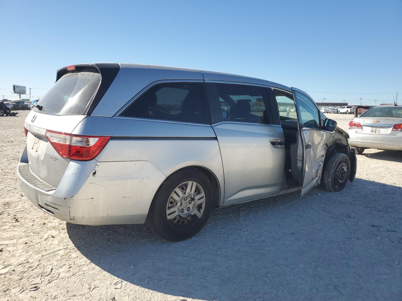 2012 Honda Odyssey - Image 3