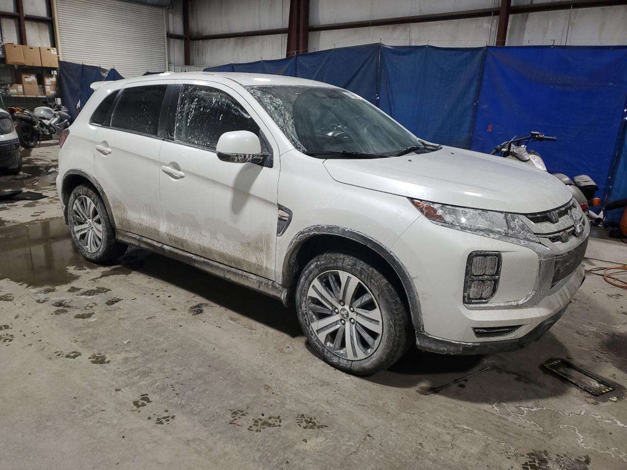 2021 Mitsubishi Outlander - Image 4