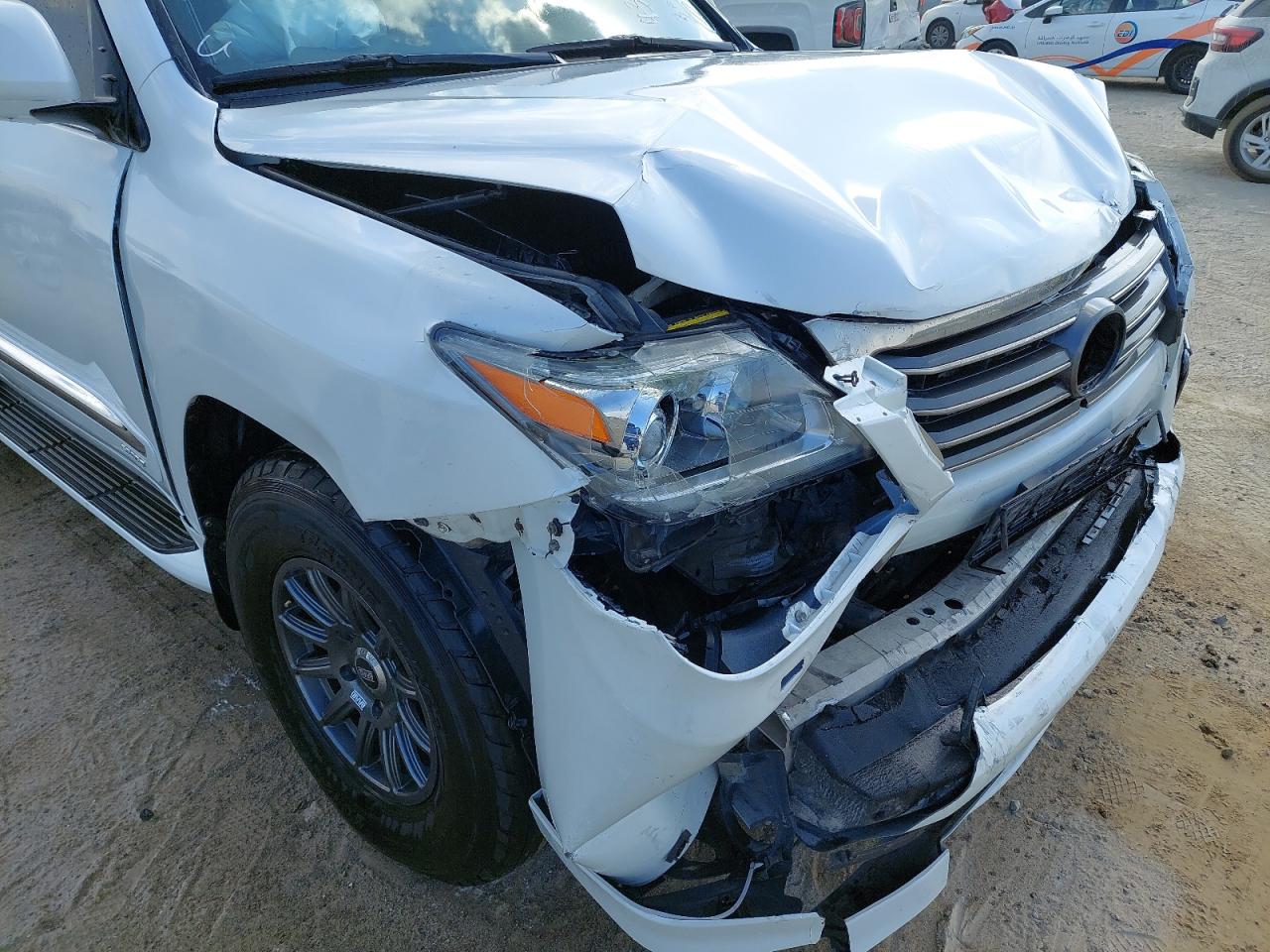 JTJHY00W8E4135014 - 2014 Lexus LX570 - #43108645