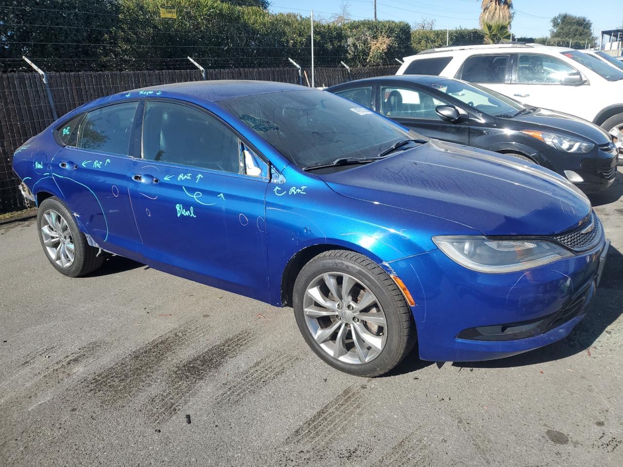 2015 Chrysler 200 - Image 4