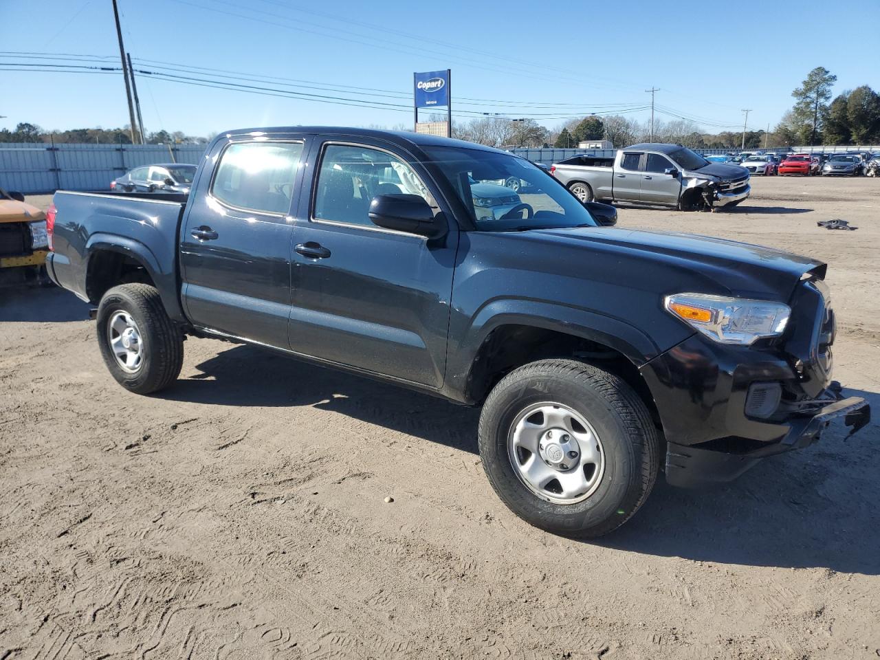 VIN 5TFAX5GN7JX129909 2018 TOYOTA TACOMA no.4