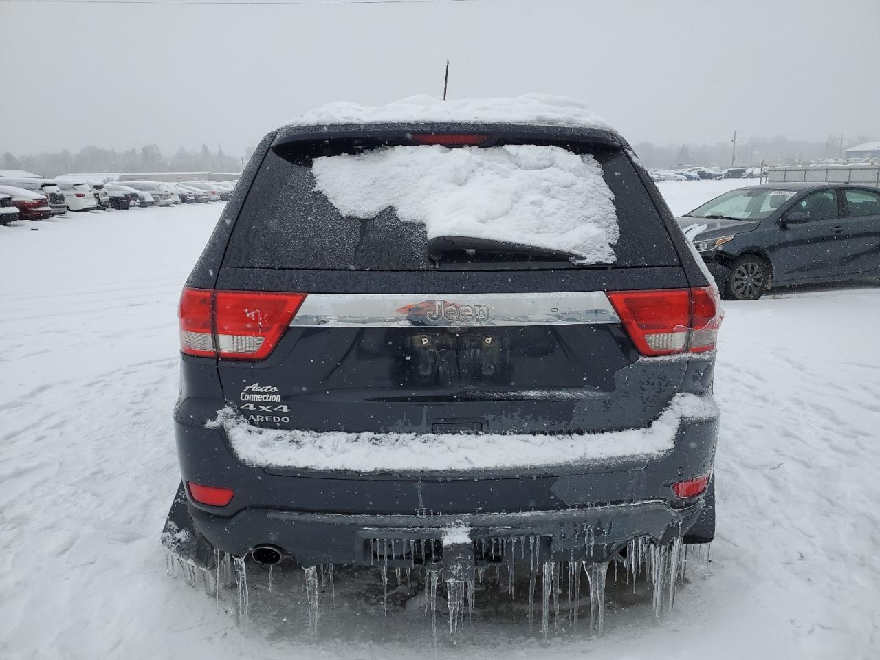 2011 Jeep Grand Cherokee - Image 6