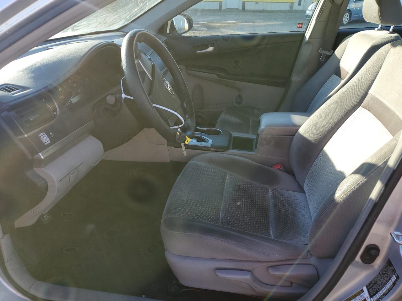 2012 Toyota Camry - Image 7