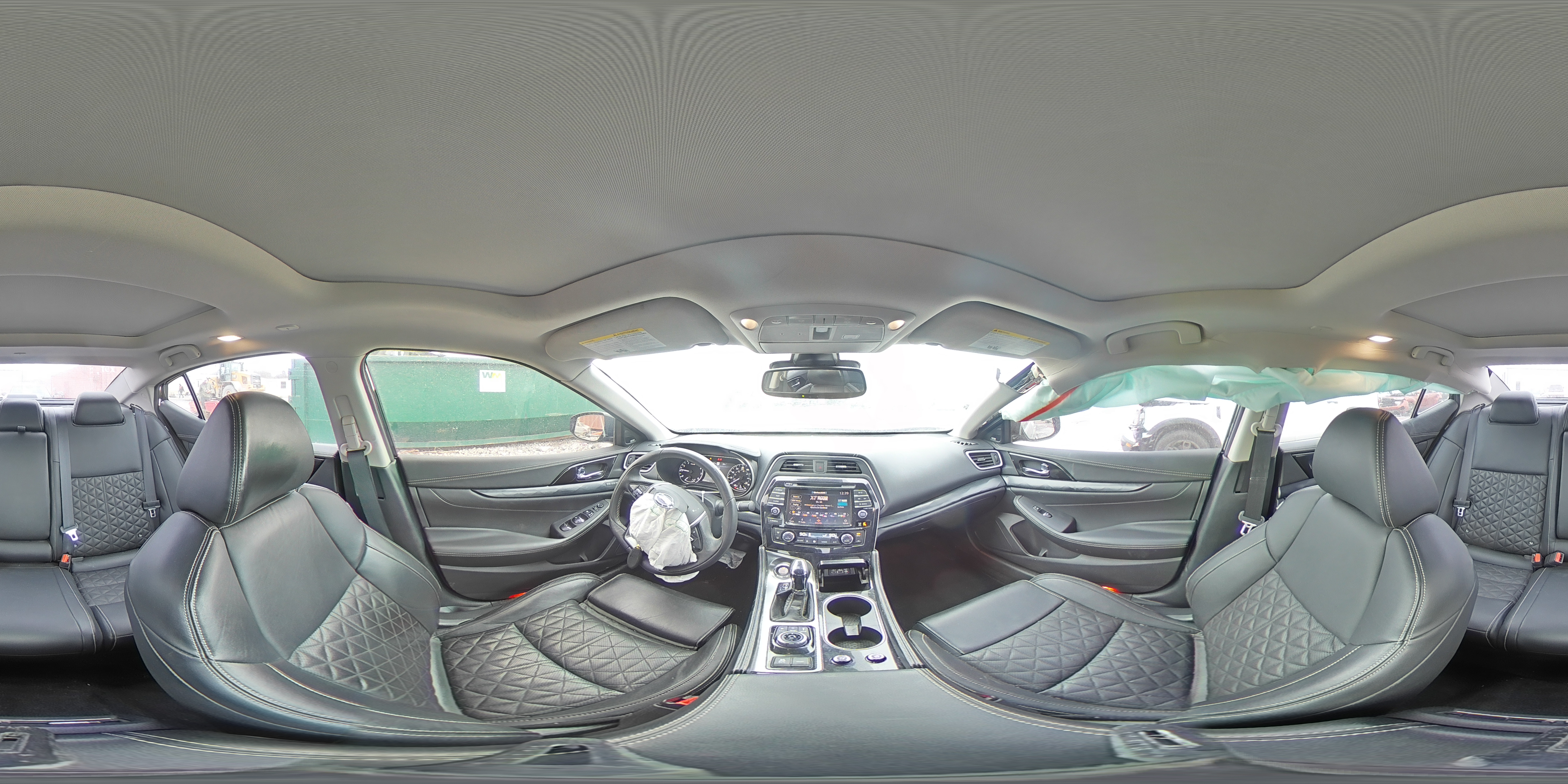 2019 Nissan Maxima - Image 14