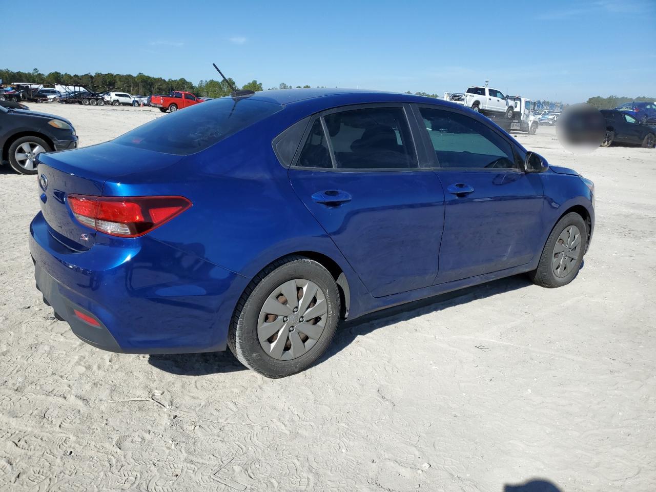 2020 Kia Rio - Image 3