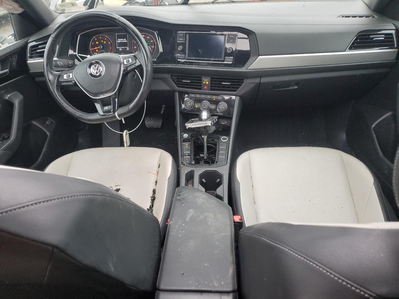 2019 Volkswagen Jetta - Image 8