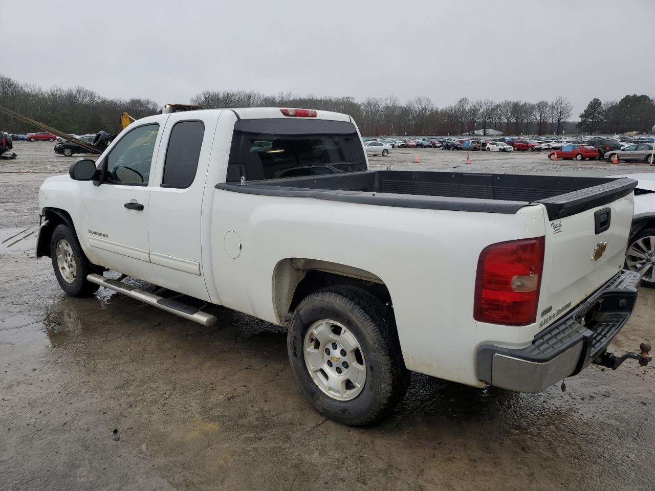2011 Chevrolet Silverado - Image 2