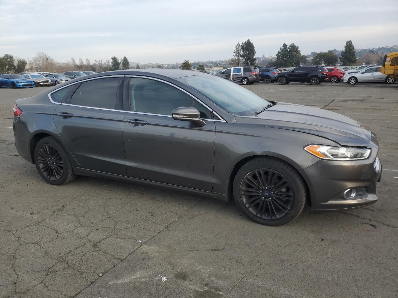 2016 Ford Fusion - Image 4