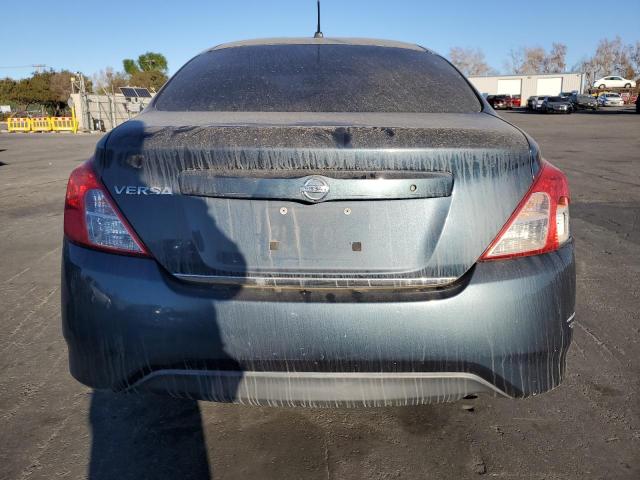 Седани NISSAN VERSA 2015 Синій