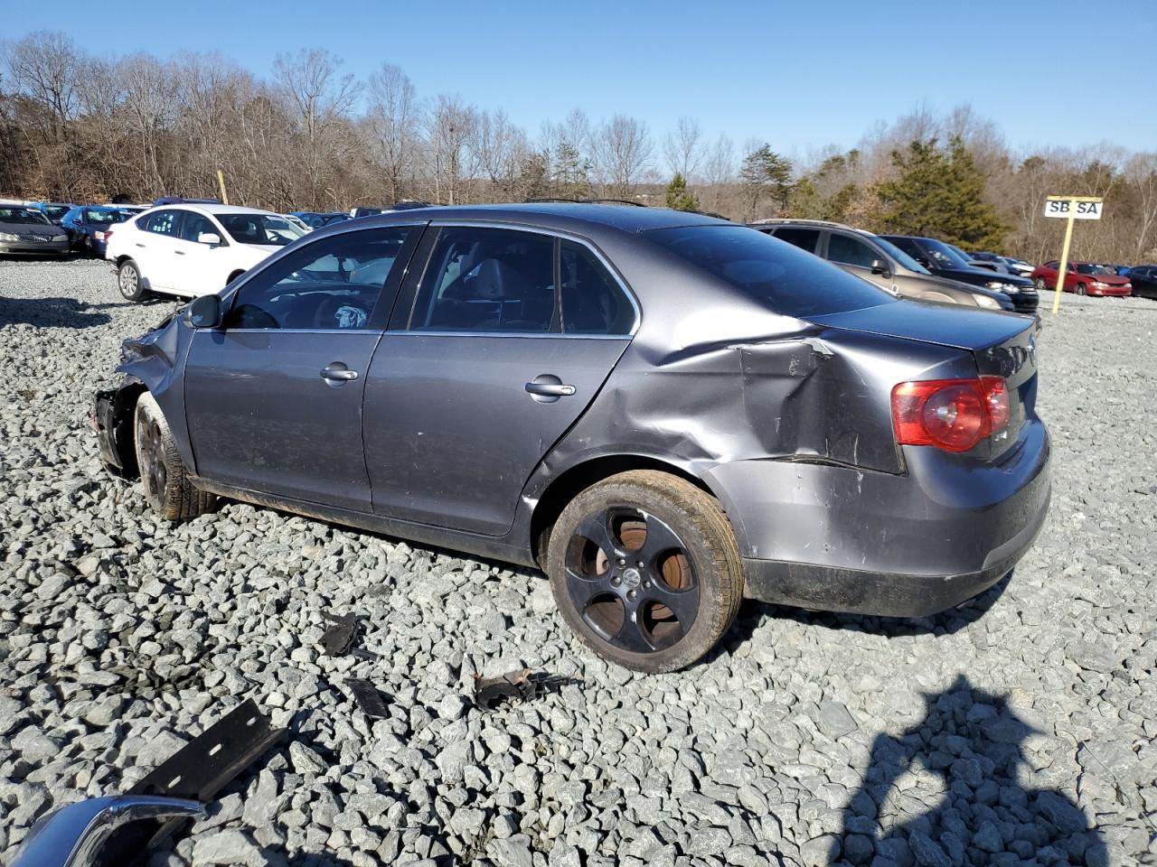 2006 Volkswagen Jetta - Image 2