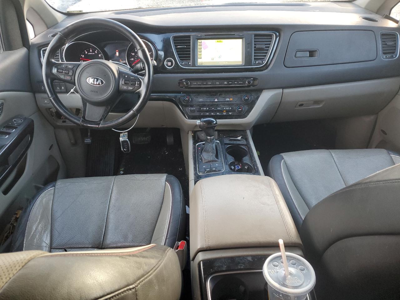 2015 Kia Sedona - Image 8