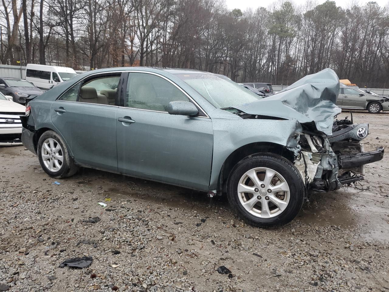 2011 Toyota Camry - Image 4