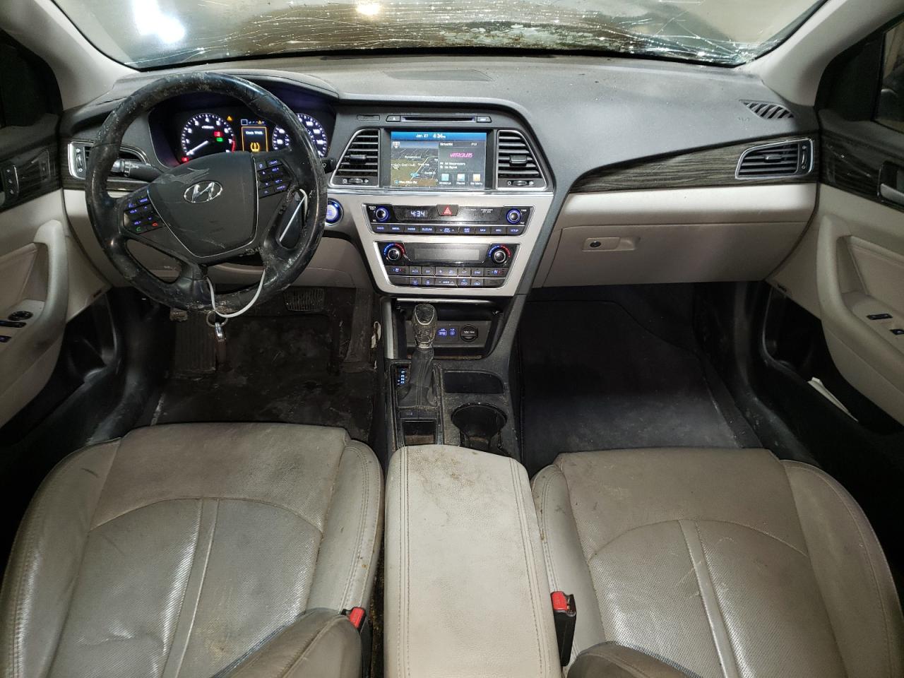 2017 Hyundai Sonata - Image 8