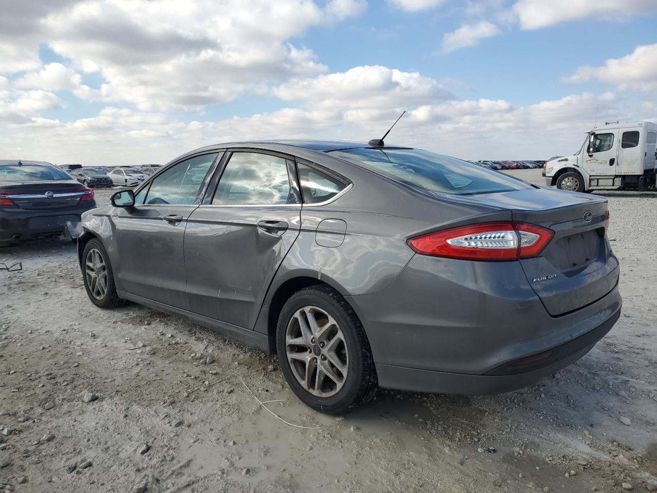 2014 Ford Fusion - Image 2