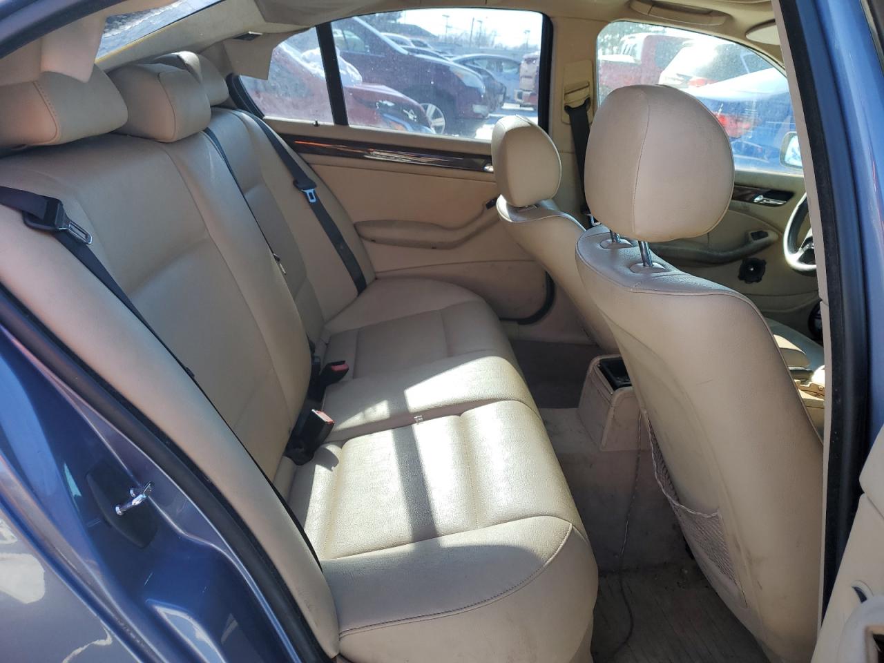 Фото: WBAEV33485KW20501