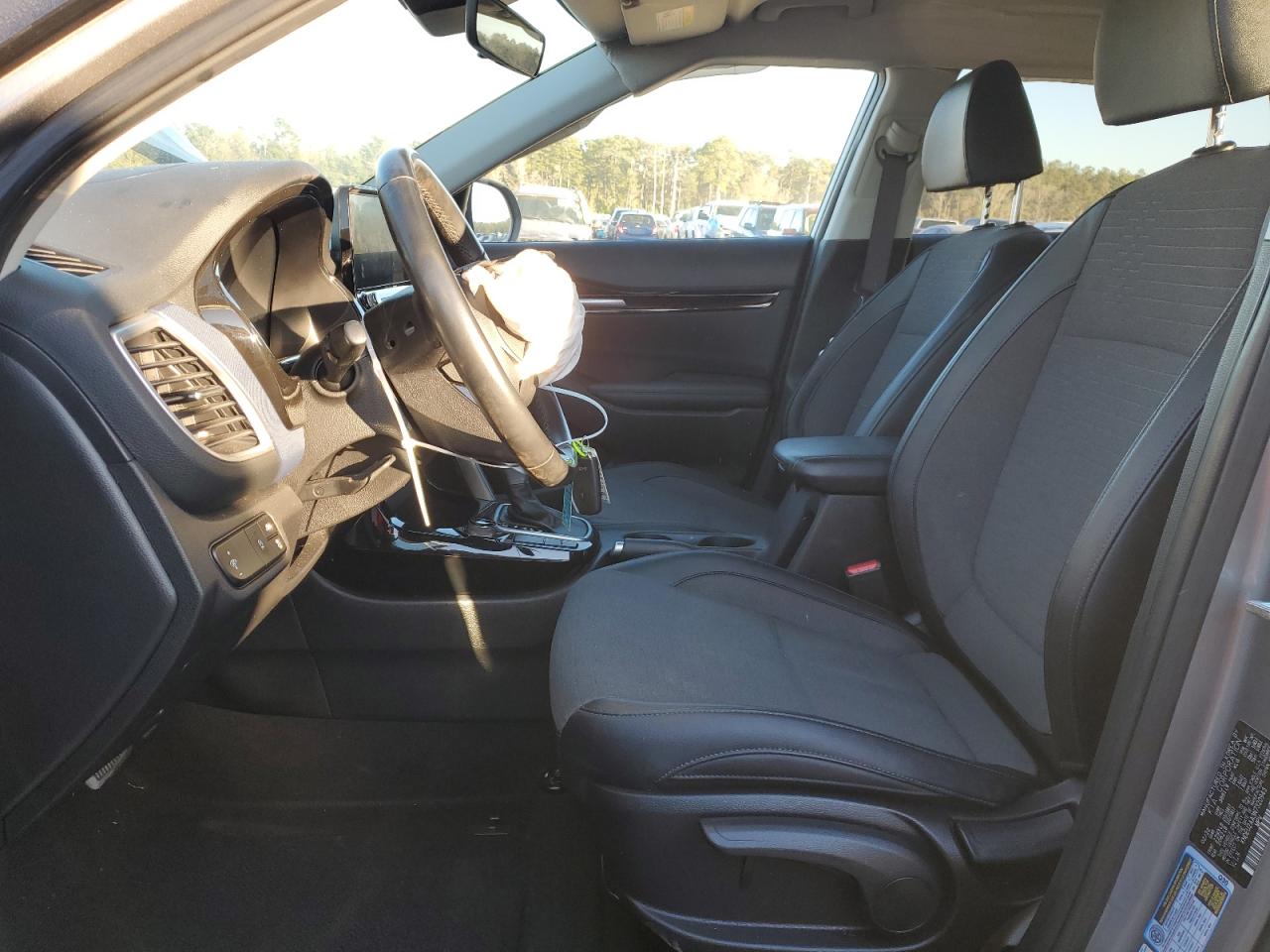 2022 Kia Seltos - Image 7