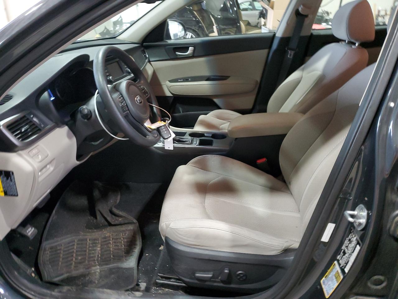 2016 Kia Optima - Image 7
