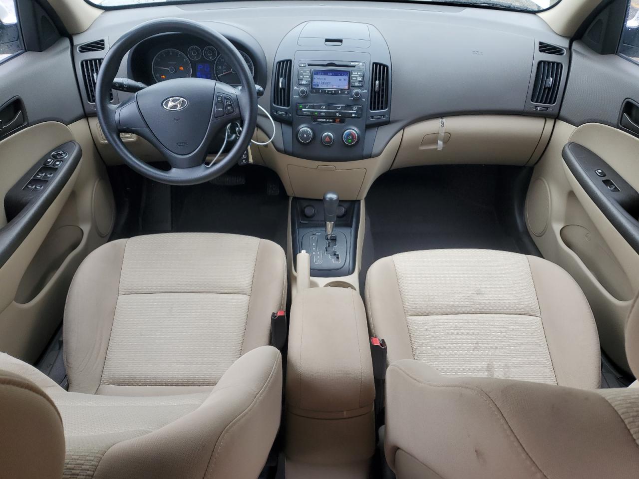 2012 Hyundai Elantra - Image 8