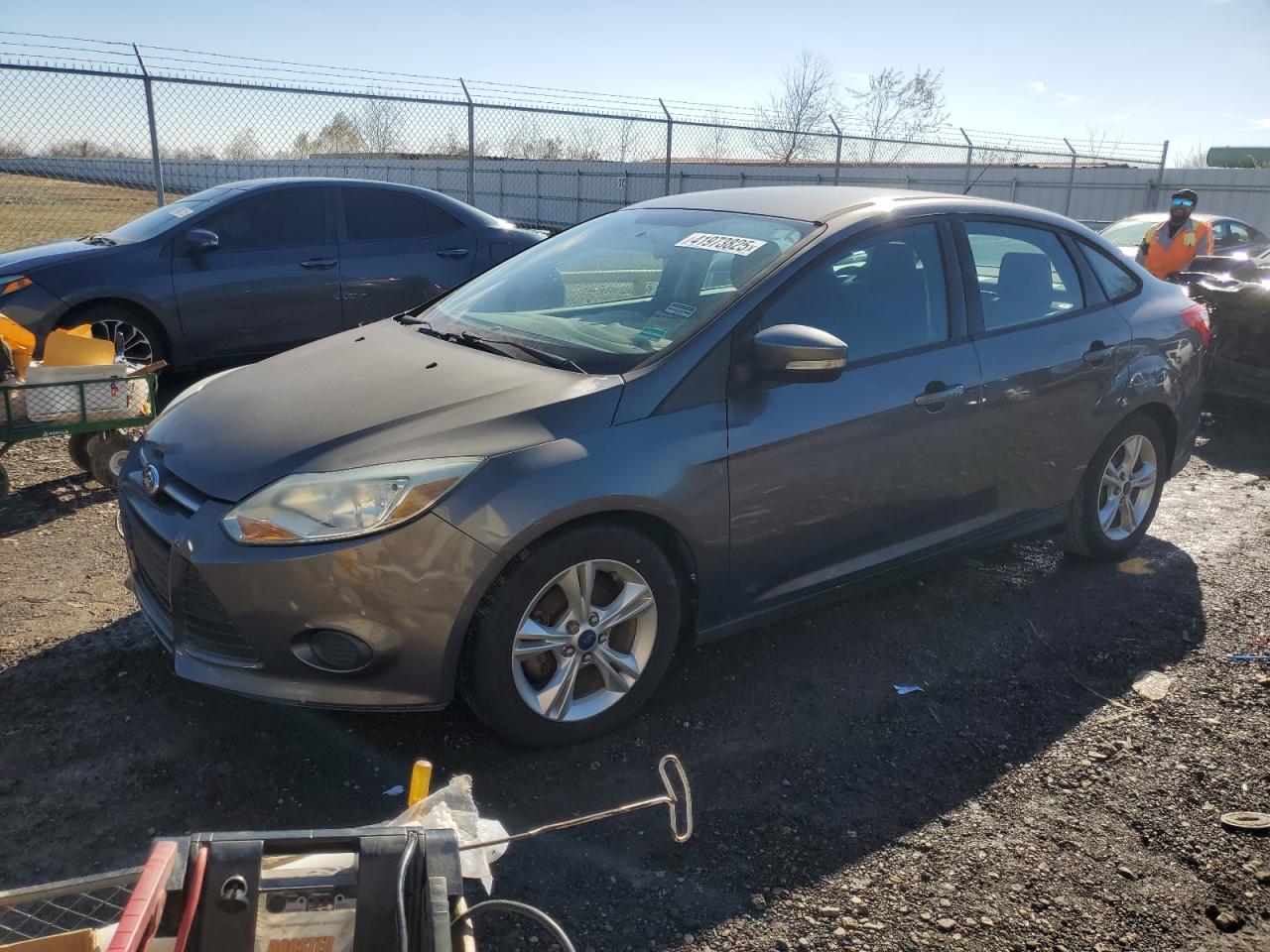 VIN 1FADP3F29EL389966 2014 FORD FOCUS no.1