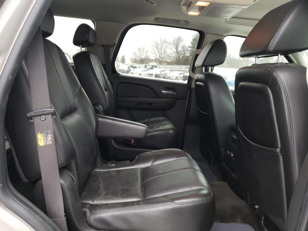 2007 GMC Yukon - Image 11