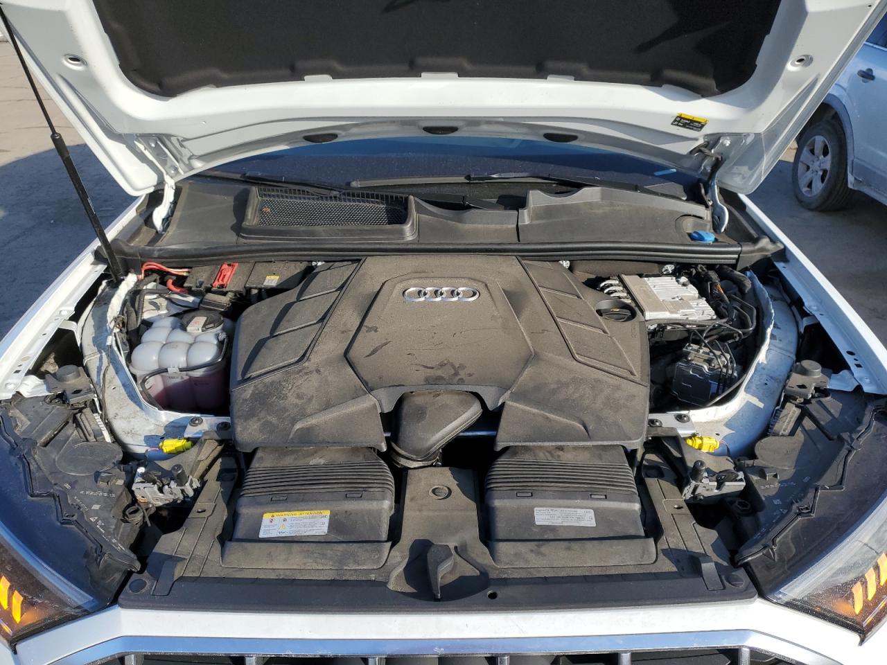 2023 Audi Q7 - Image 12