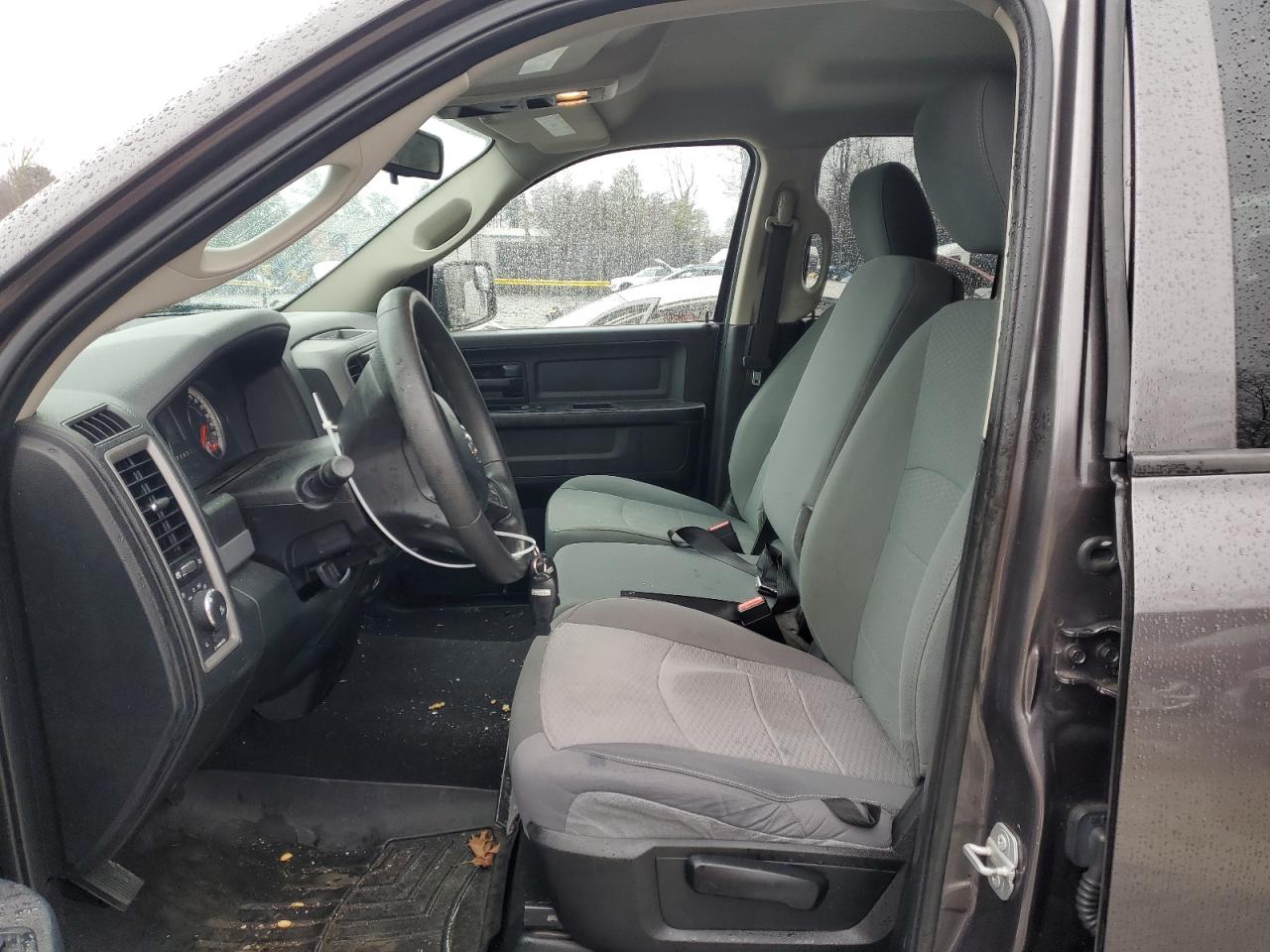 2015 RAM 1500 - Image 7