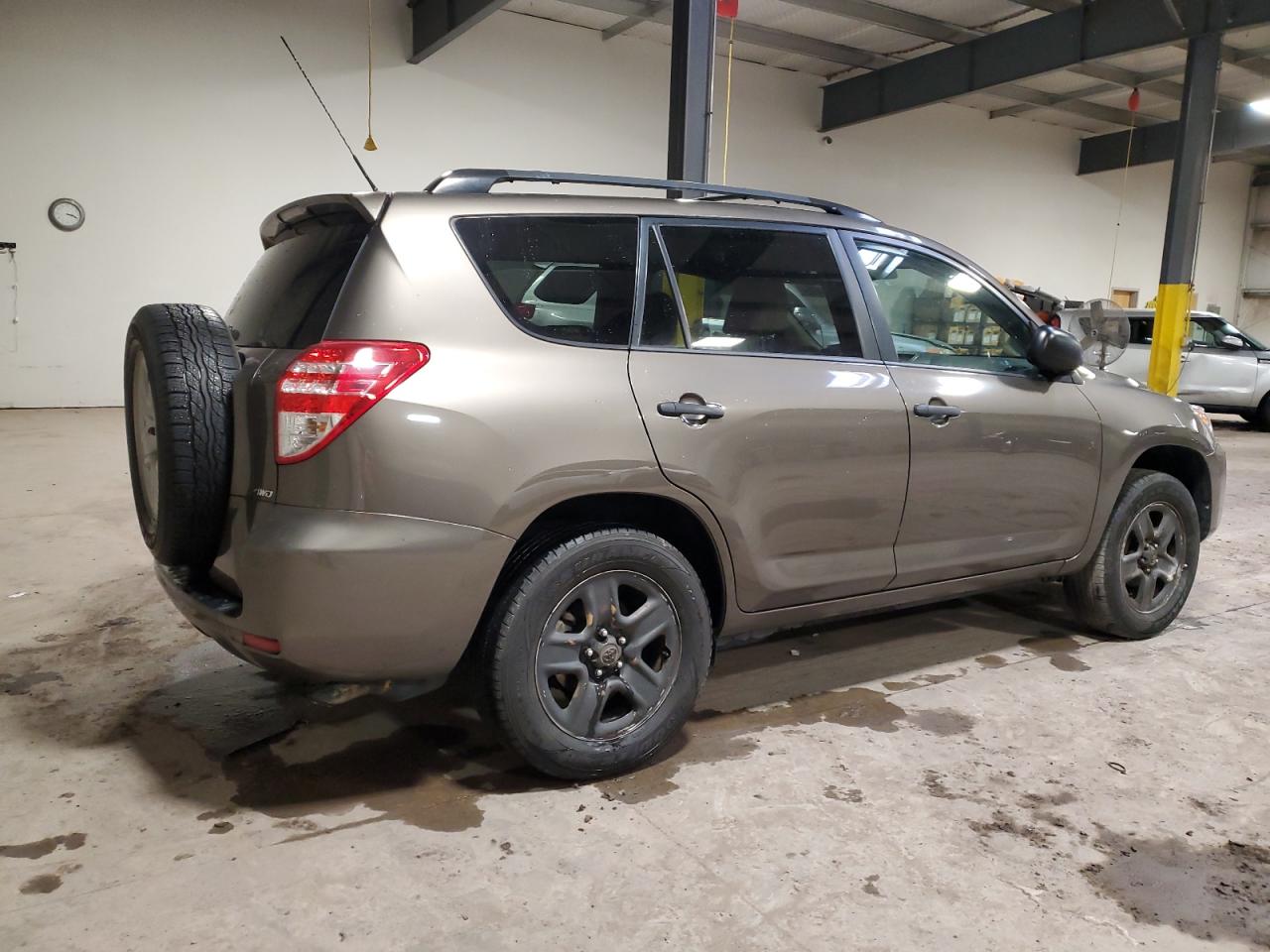 2010 Toyota RAV 4 - Image 3