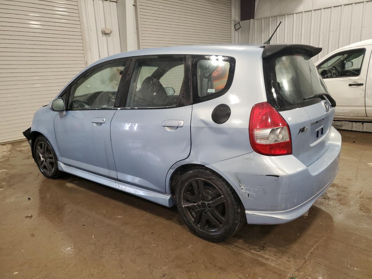 2008 Honda Fit - Image 2