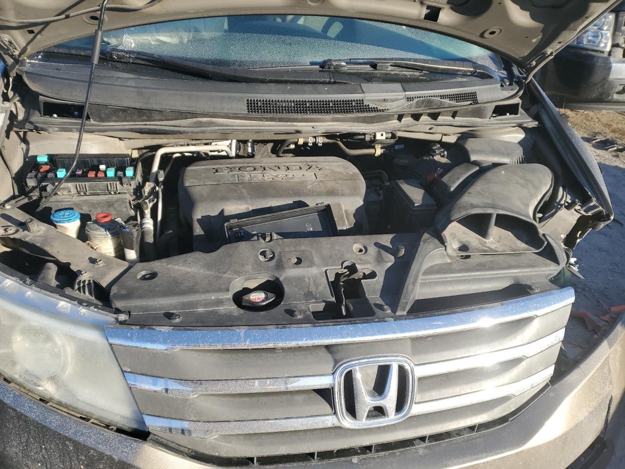2011 Honda Odyssey - Image 13