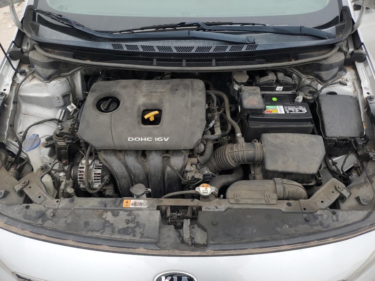 2017 Kia Forte - Image 11