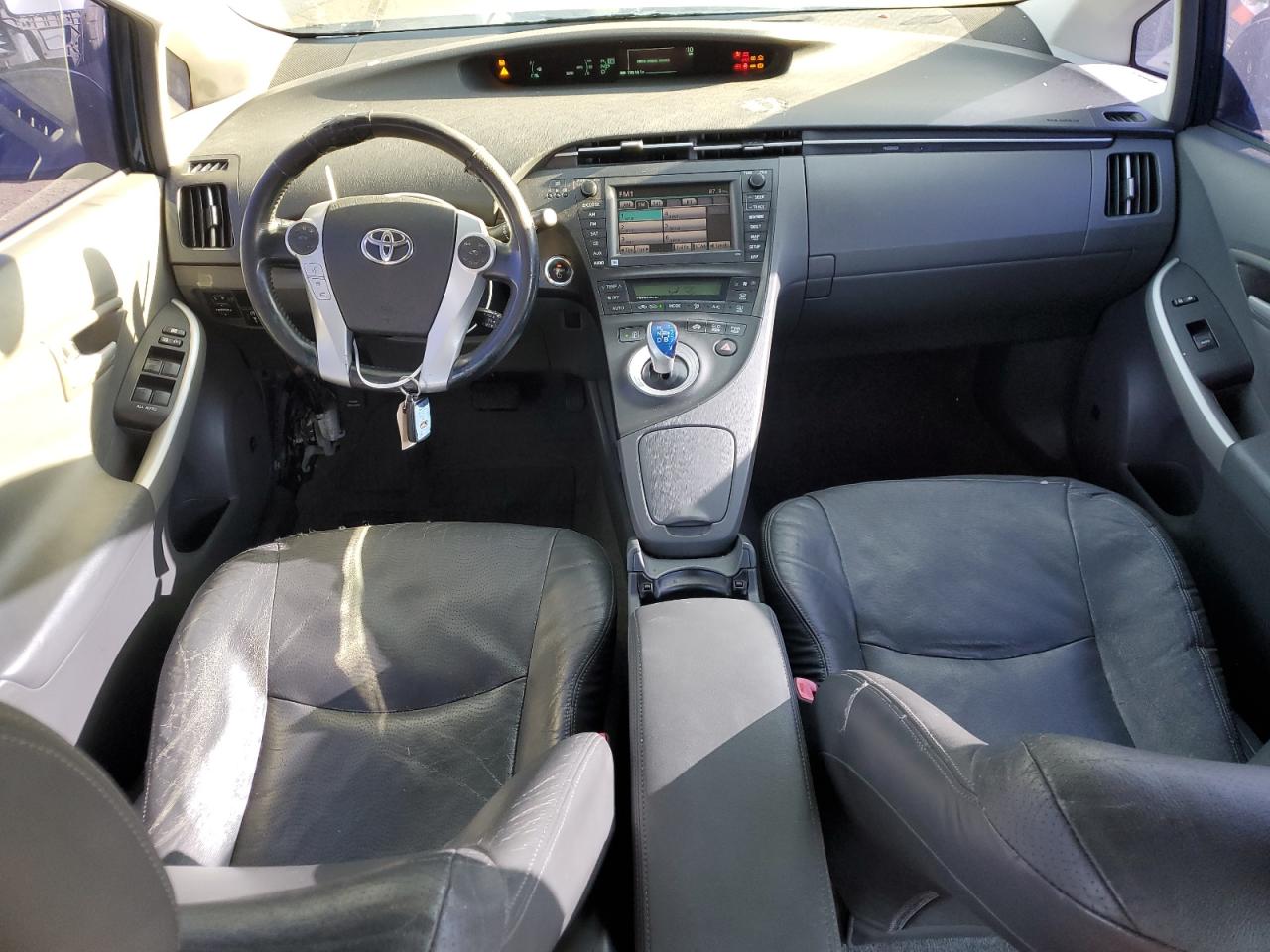 2010 Toyota Prius - Image 8