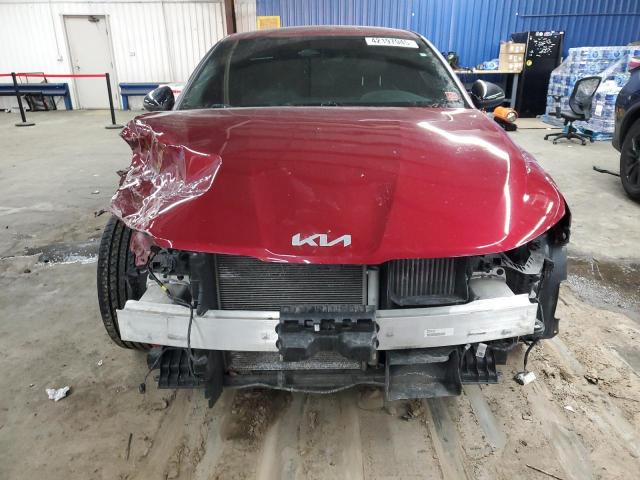  KIA K5 2022 Бордовый