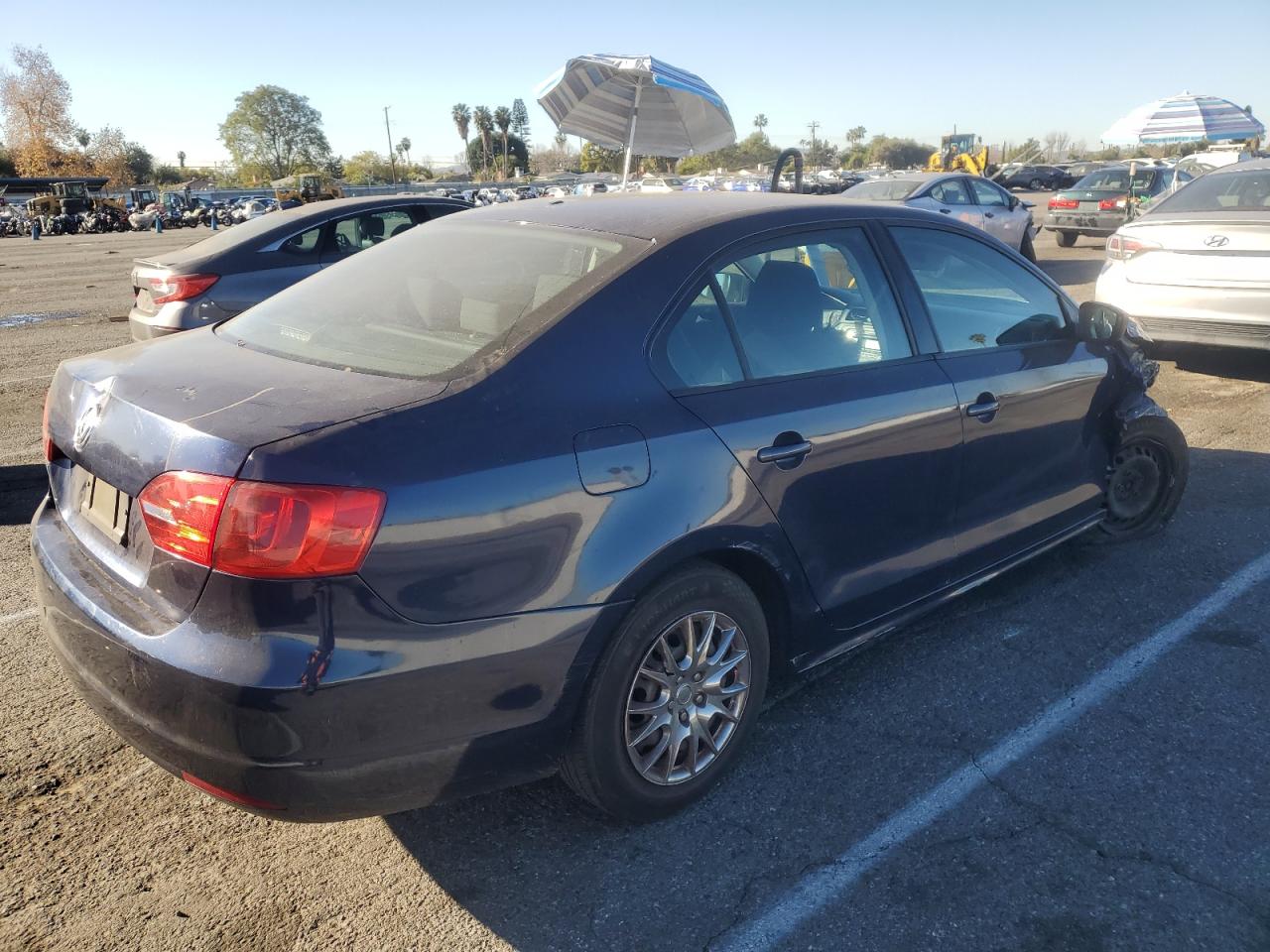 2014 Volkswagen Jetta - Image 3