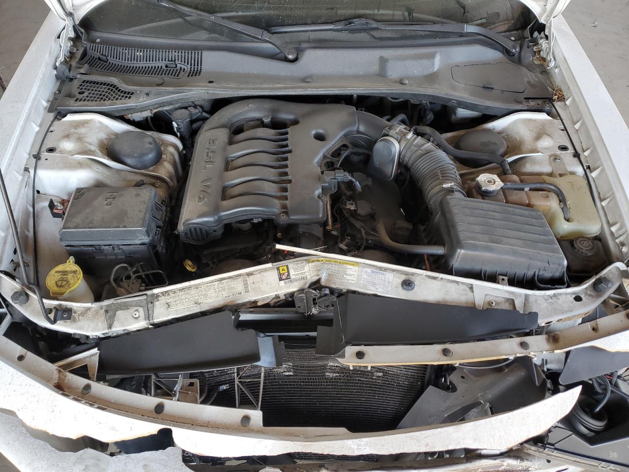 2010 Dodge Charger - Image 11