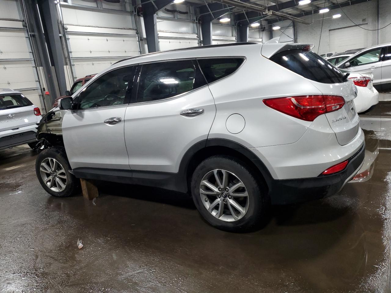 2014 Hyundai Santa Fe - Image 2