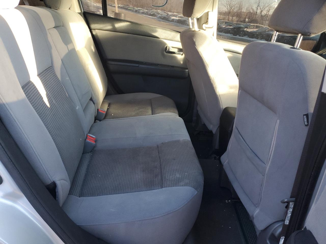 2012 Nissan Sentra - Image 10
