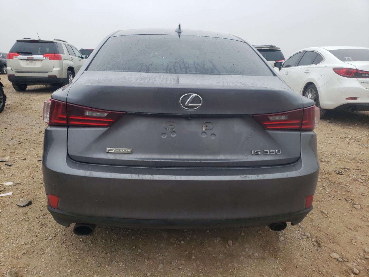 2014 Lexus IS - Image 6