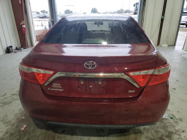  TOYOTA CAMRY 2016 Красный