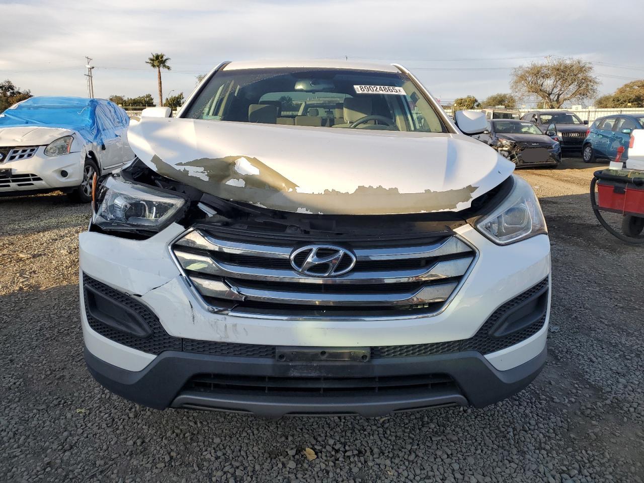 2014 Hyundai Santa Fe - Image 5