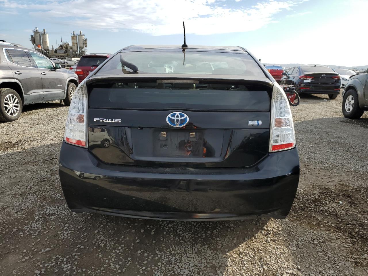 2011 Toyota Prius - Image 6