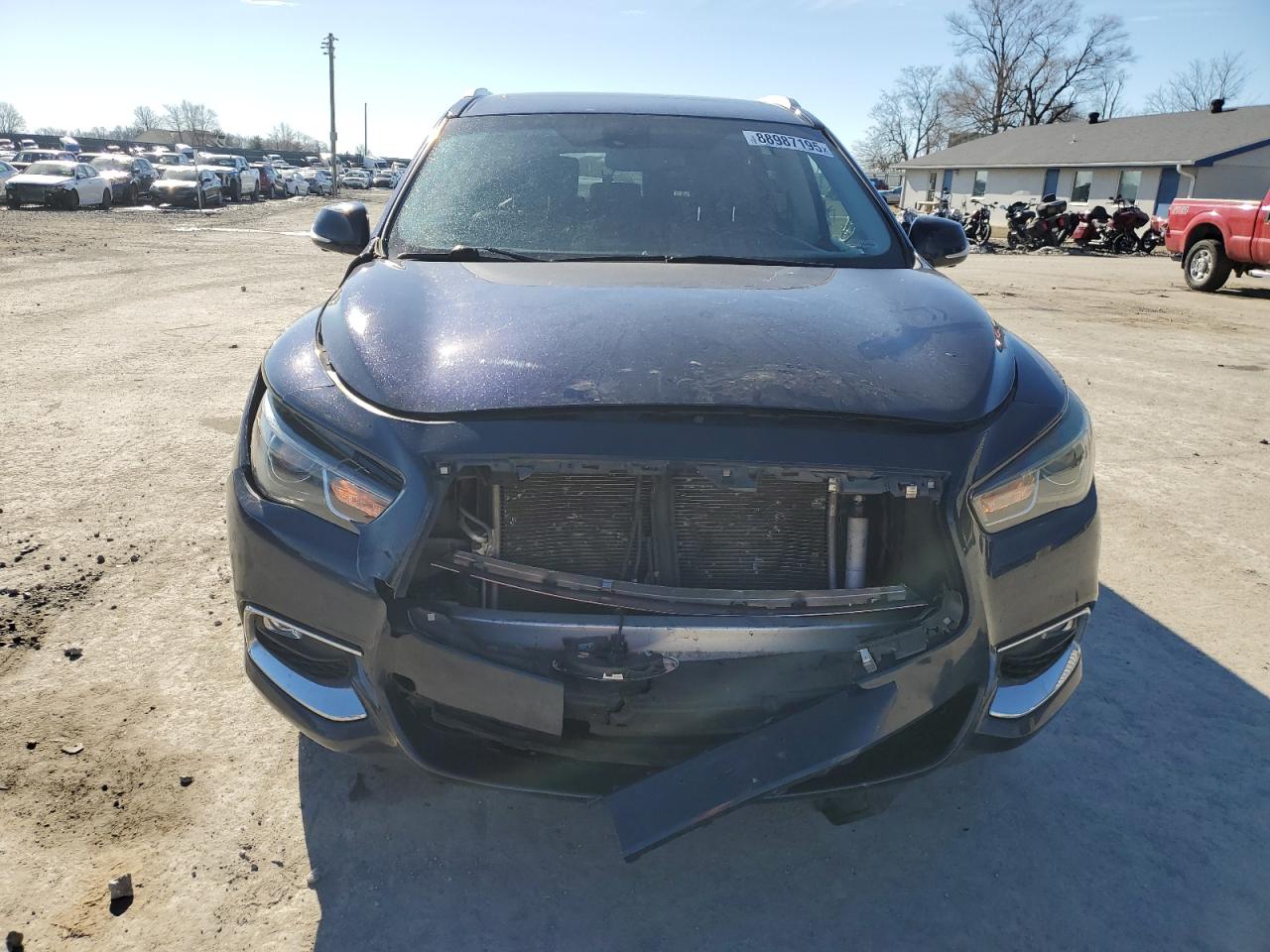 2017 Infiniti QX60 - Image 5